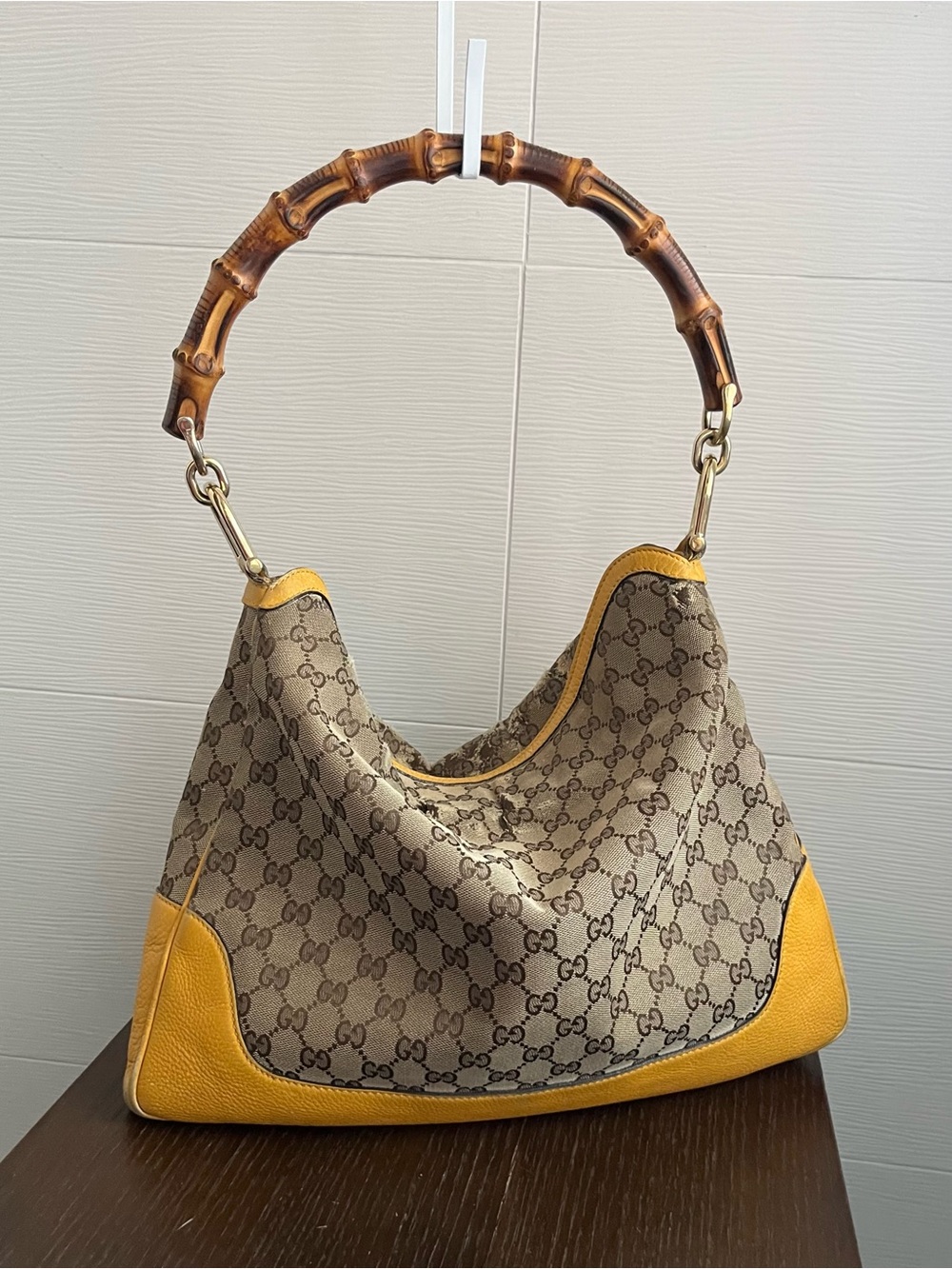 Gucci Diana Monogram Bamboo-Handle Hobo Bag in Yellow leather